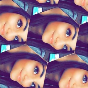 Meet your Posher, Isabella